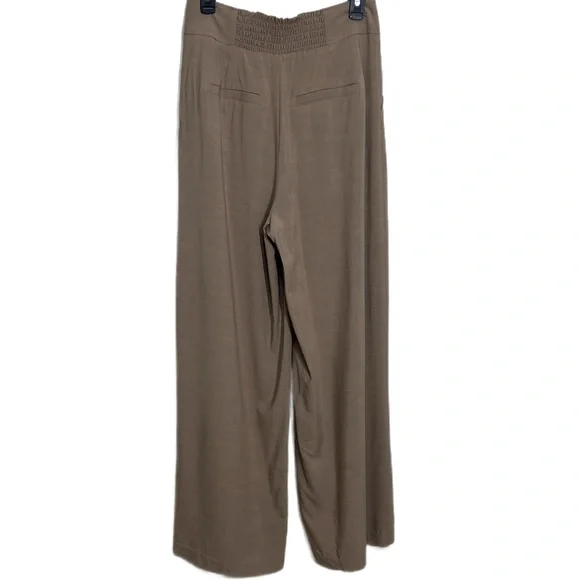 Bar III Stylish Brown Pleated Wide-Leg Pants - Picture 2 of 10